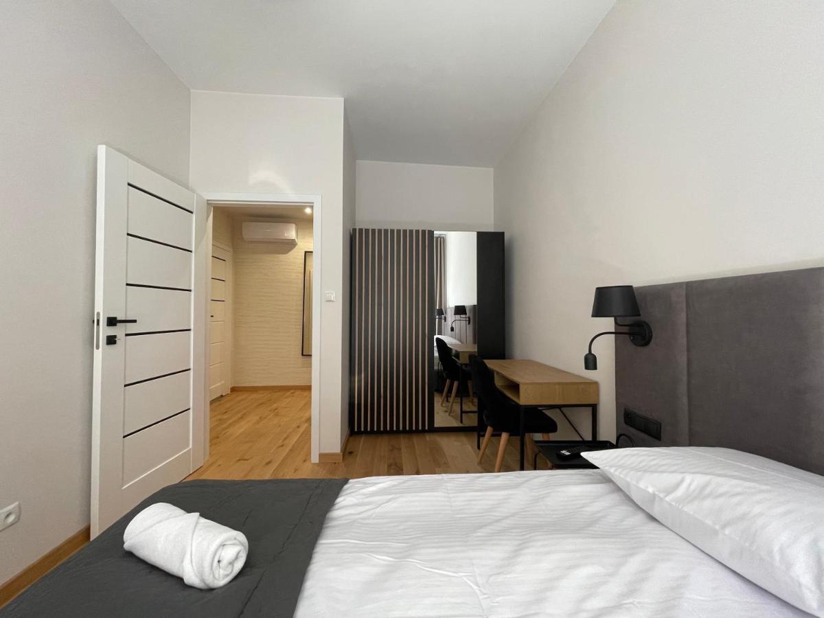 Revesen Premium Apartments Cracovia Exterior foto