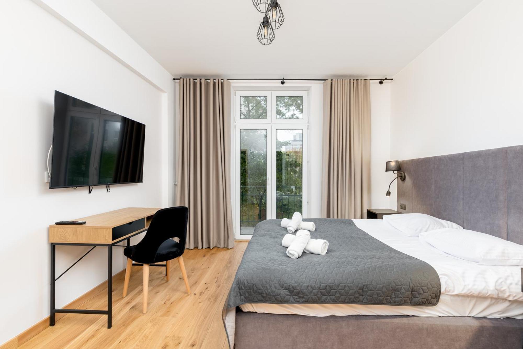 Revesen Premium Apartments Cracovia Exterior foto