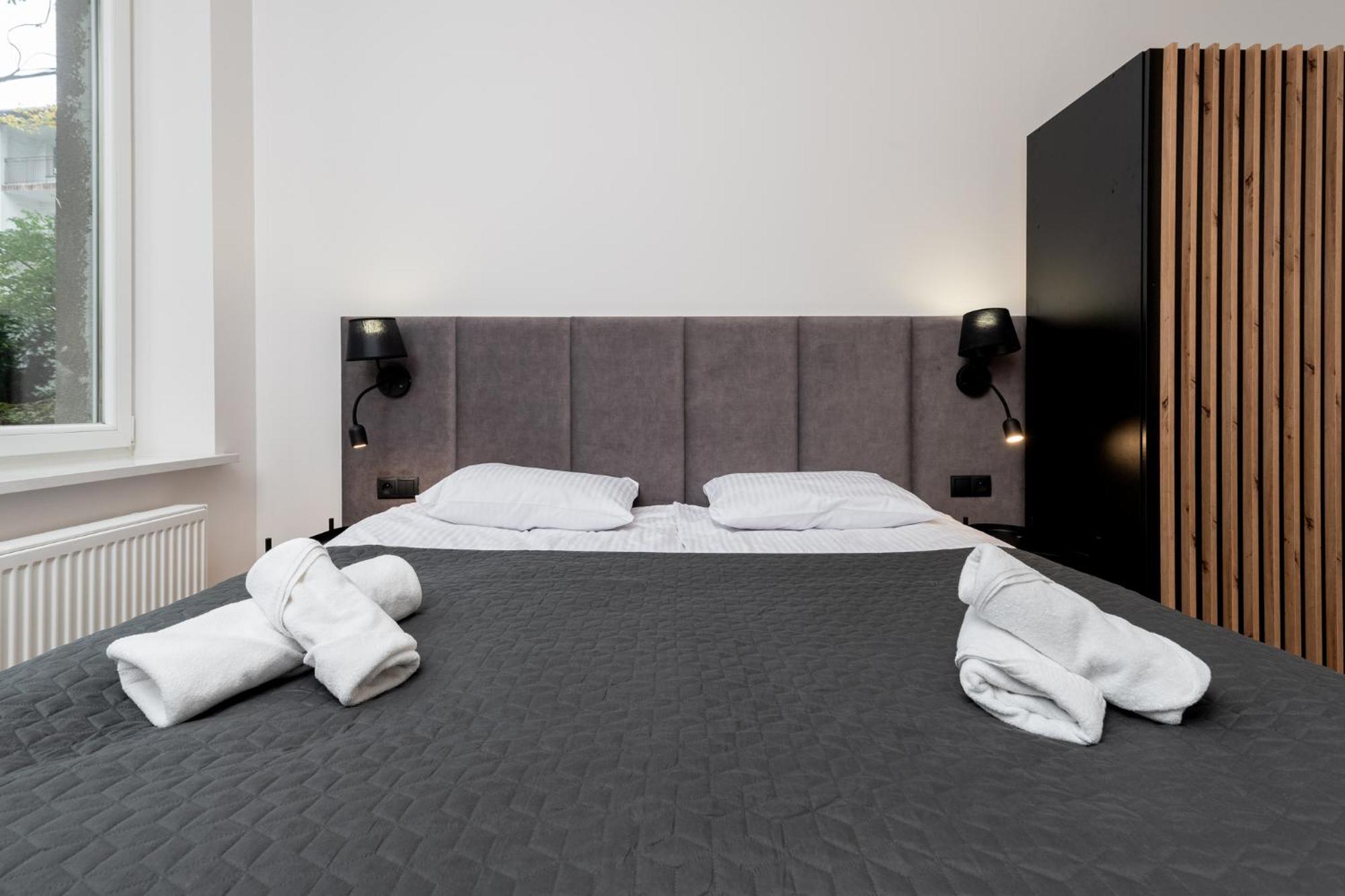Revesen Premium Apartments Cracovia Exterior foto