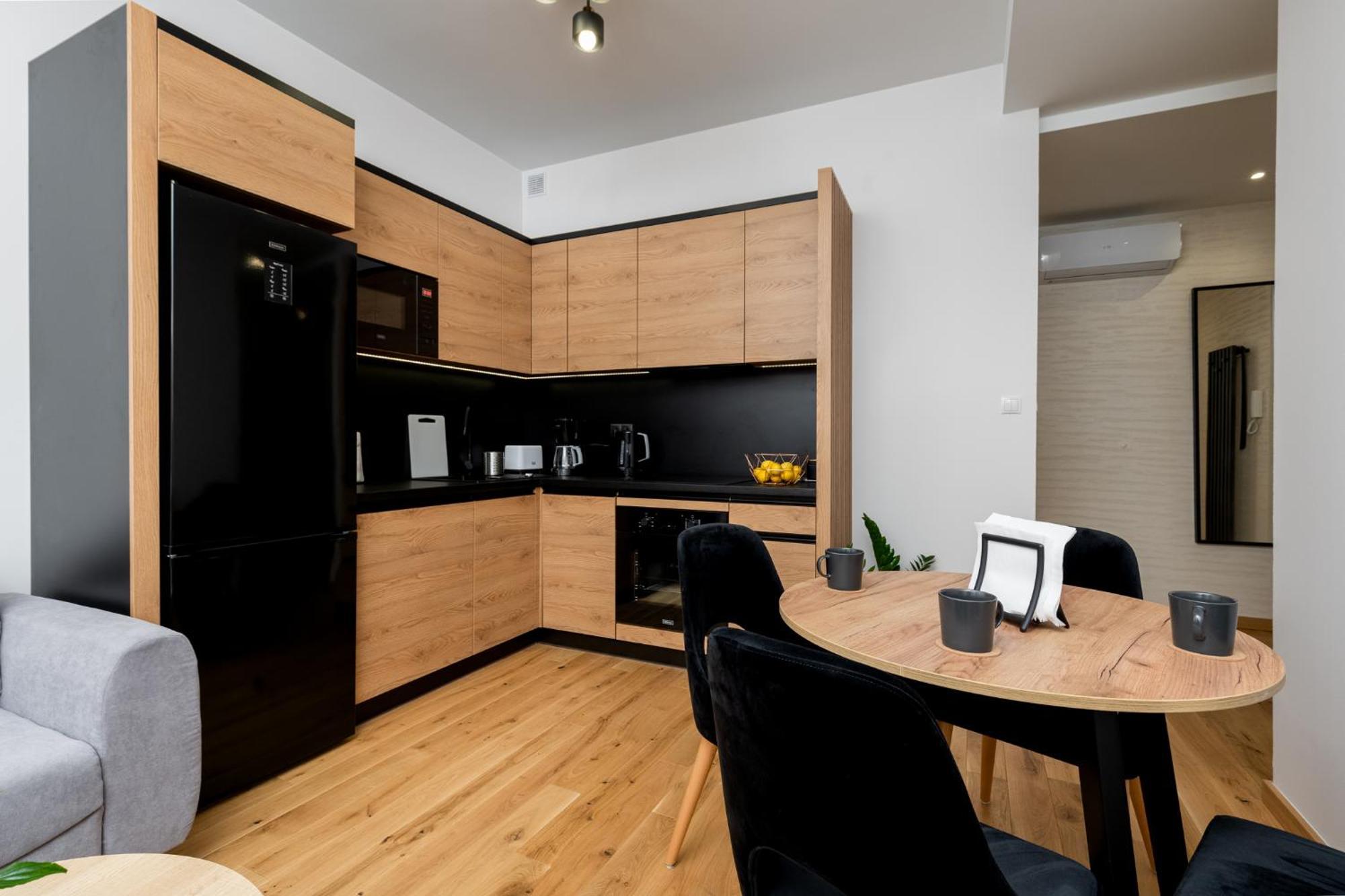 Revesen Premium Apartments Cracovia Exterior foto