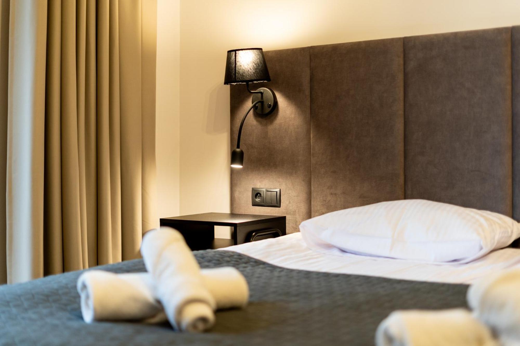 Revesen Premium Apartments Cracovia Exterior foto