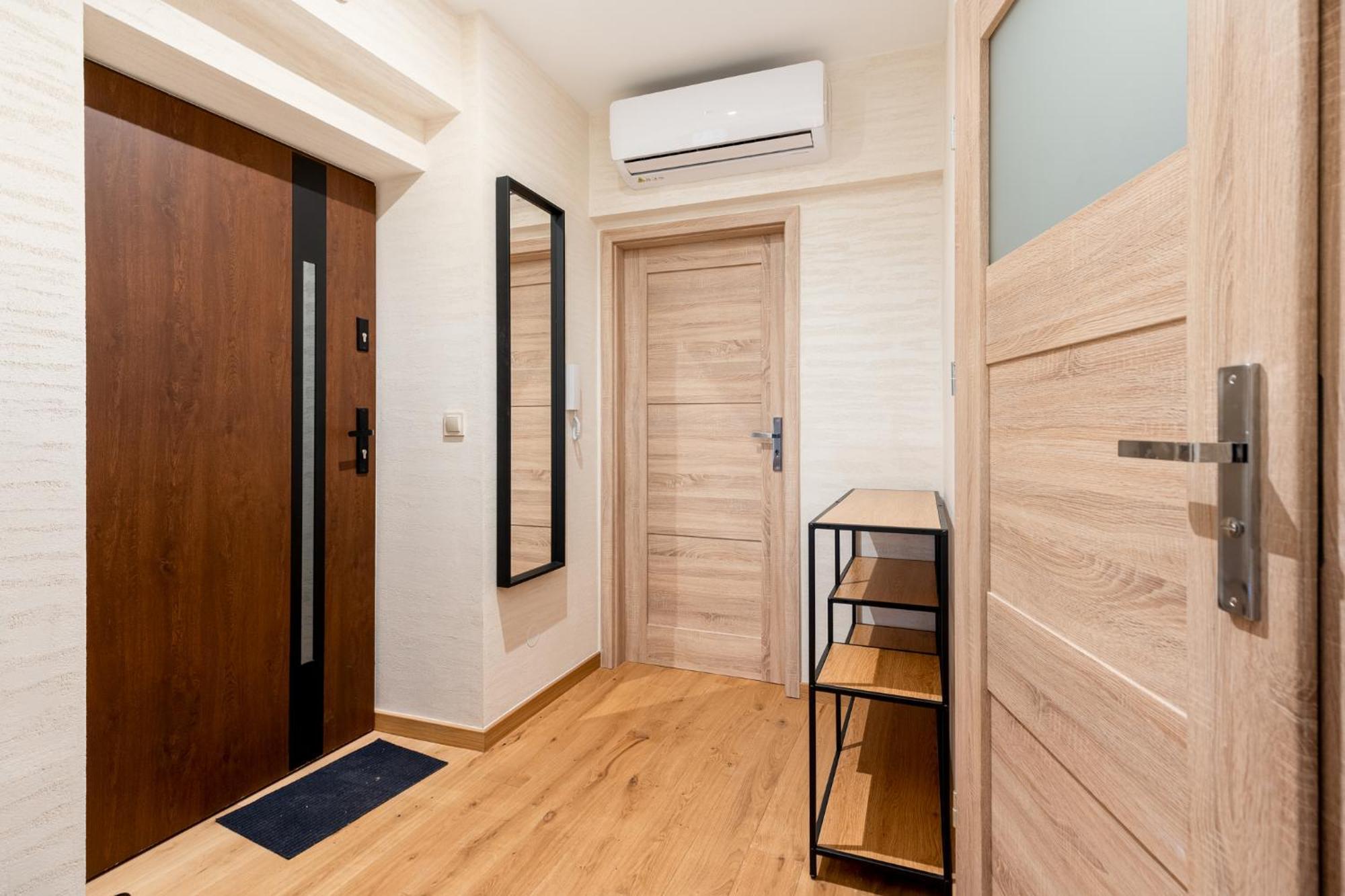 Revesen Premium Apartments Cracovia Exterior foto