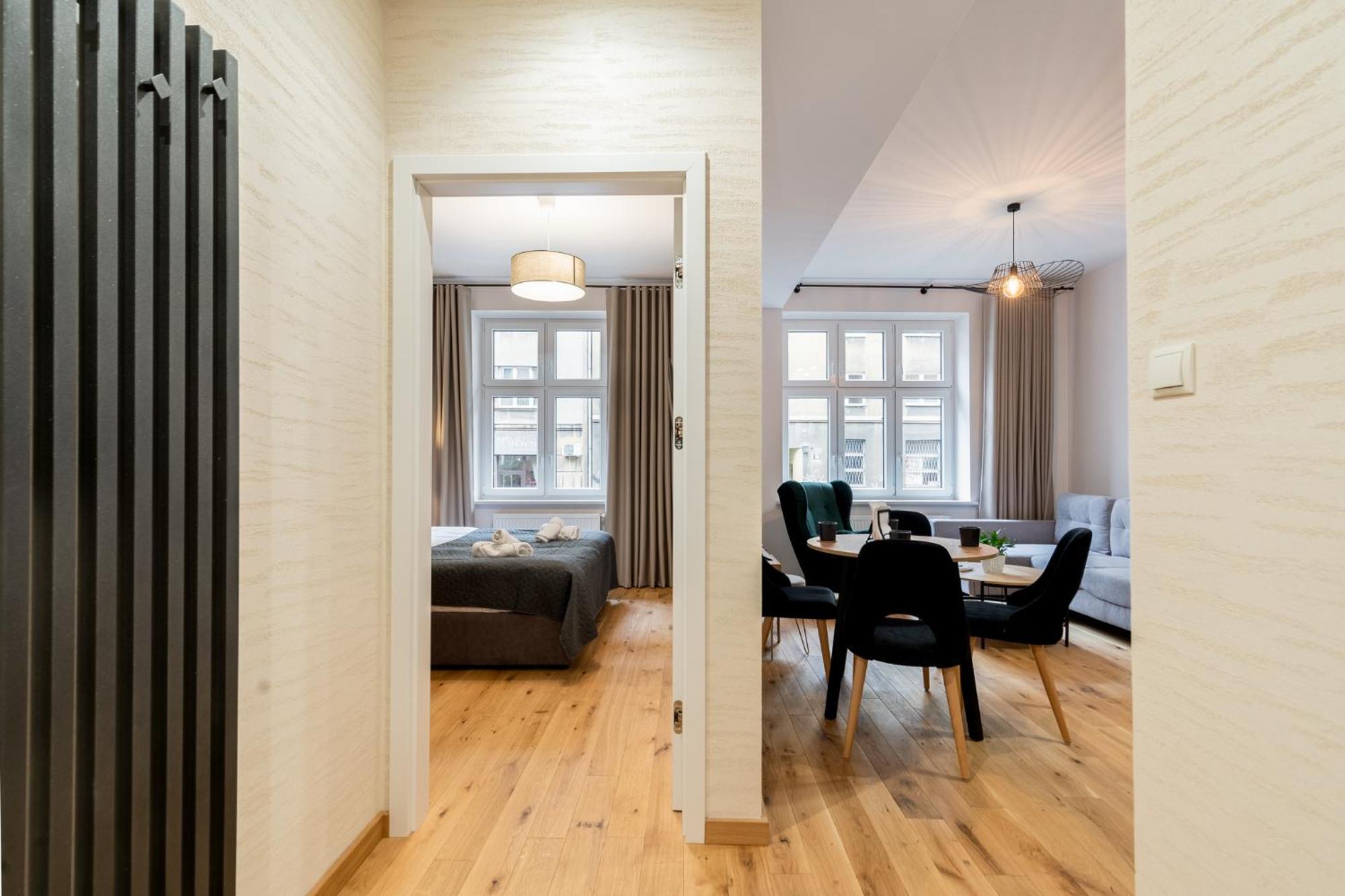 Revesen Premium Apartments Cracovia Exterior foto
