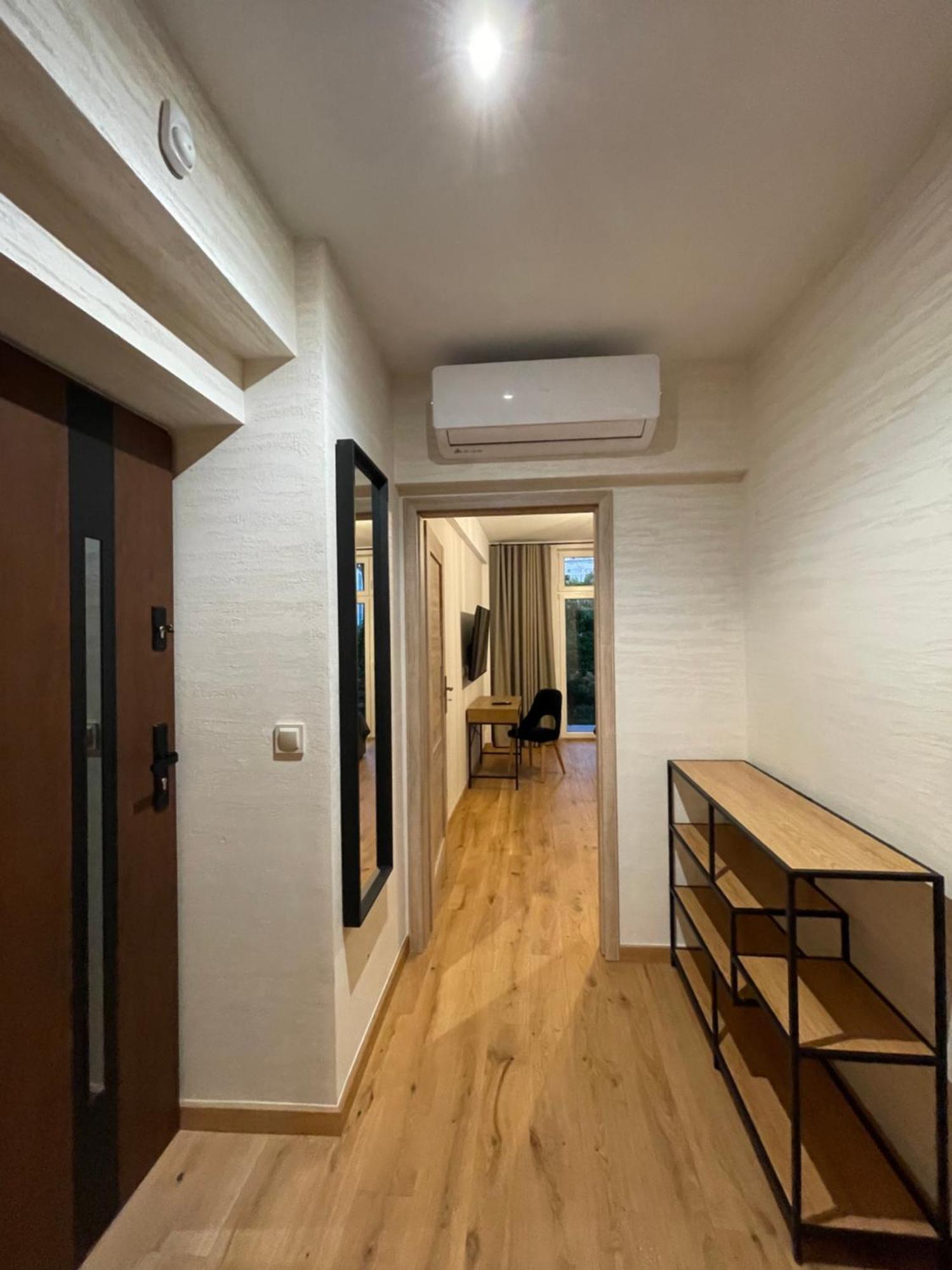 Revesen Premium Apartments Cracovia Exterior foto